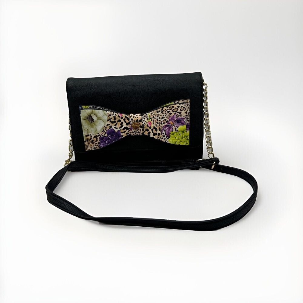 Betsy Johnson Xodani‎ Crossbody EUC